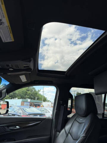2016 Cadillac Escalade Platinum
