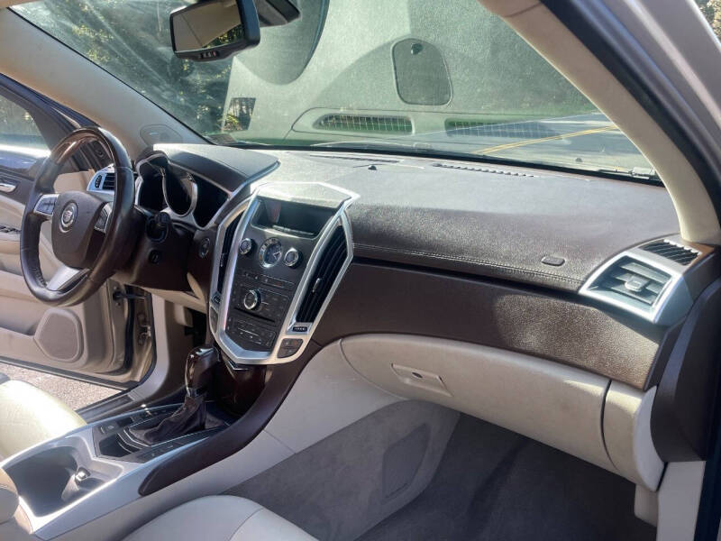 2011 Cadillac SRX Luxury Collection