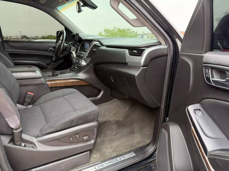 2015 Chevrolet Suburban LS