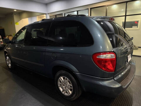 2006 Dodge Grand Caravan SE