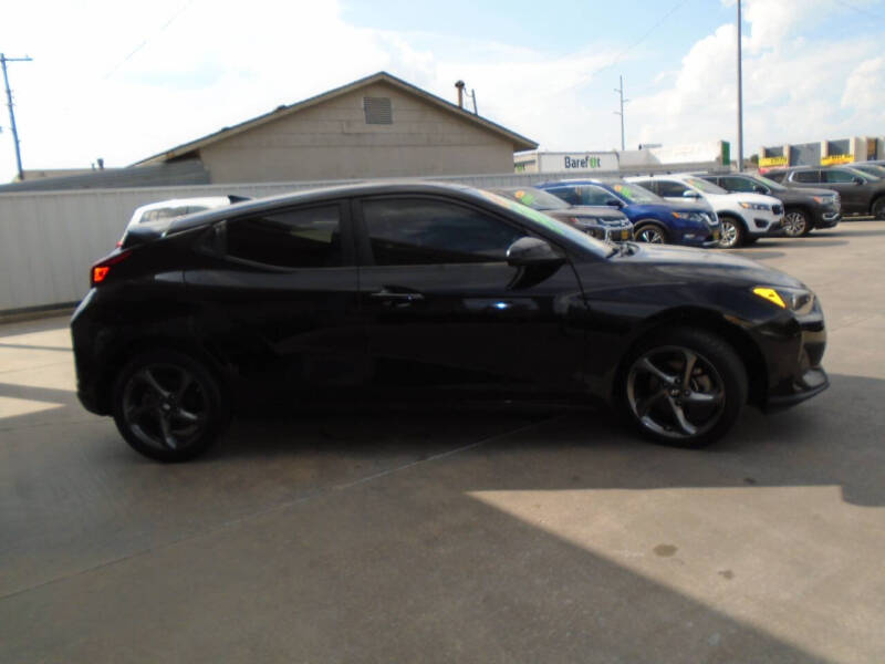 2021 Hyundai Veloster 2.0L