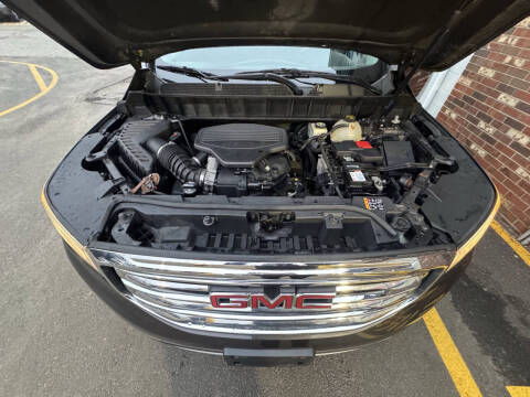 2017 GMC Acadia SLE-2