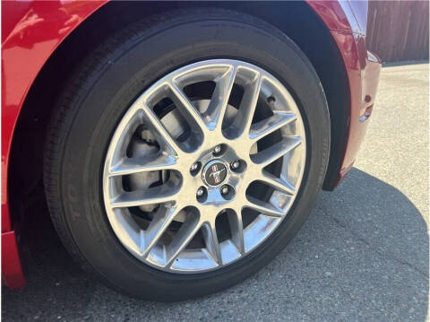 2013 Ford Mustang V6 Premium