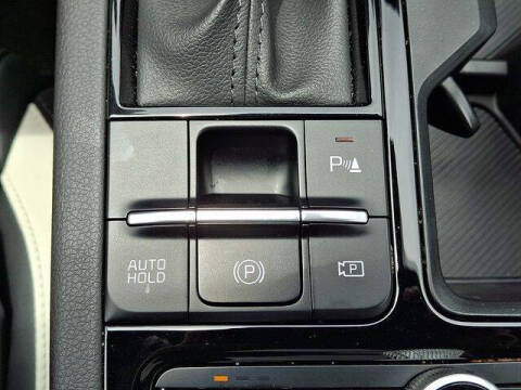 2025 Kia K5