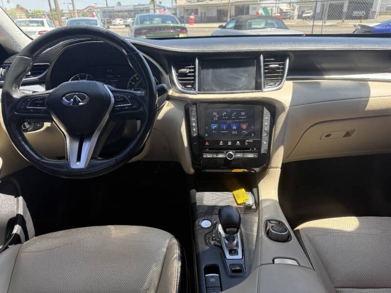 2019 Infiniti QX50 Essential