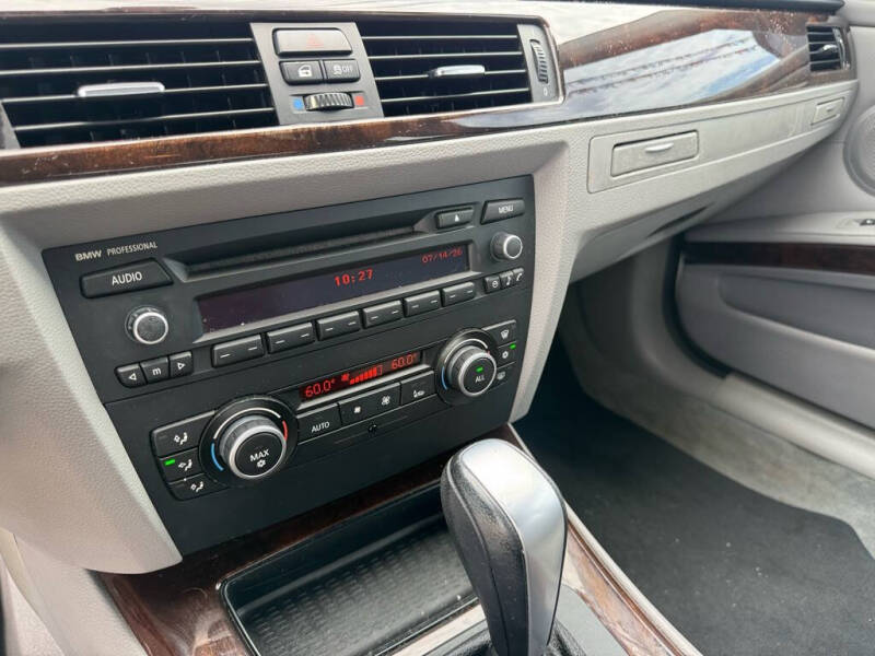 2011 BMW 3 Series 328i