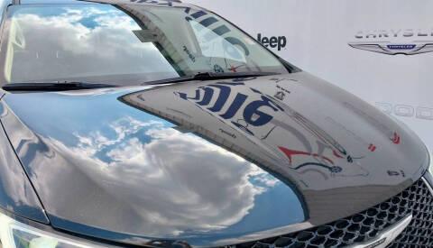 2022 Chrysler Pacifica Touring L