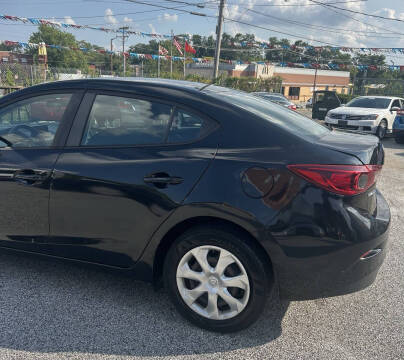 2017 Mazda MAZDA3 Sport