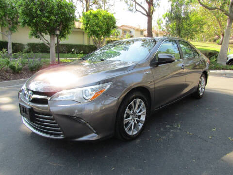 2015 Toyota Camry Hybrid for sale at E MOTORCARS in Fullerton CA