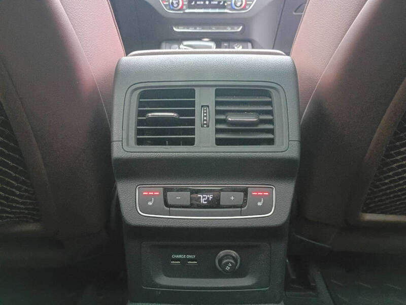 2020 Audi Q5 quattro Premium Plus 45 TFSI