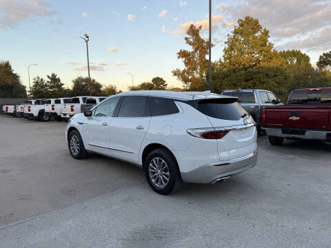 2022 Buick Enclave Essence