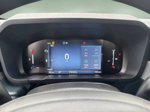 2025 Ford Maverick XL