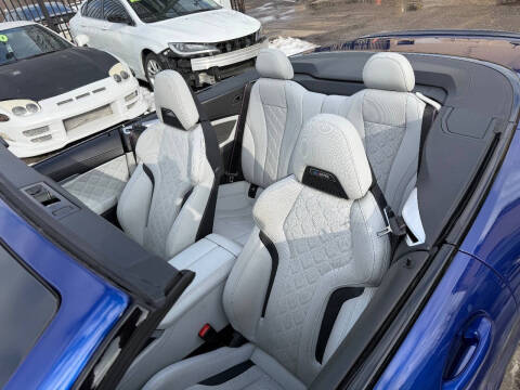 2023 BMW M8 Competition