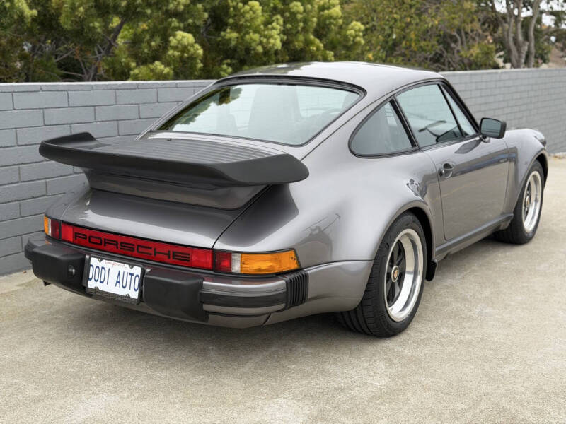 1985 Porsche 911 Carrera