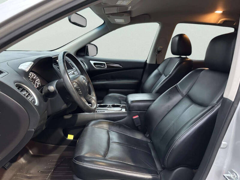 2014 Nissan Pathfinder SL