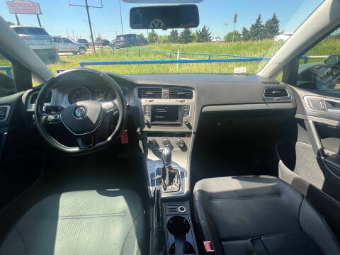 2015 Volkswagen Golf TSI S