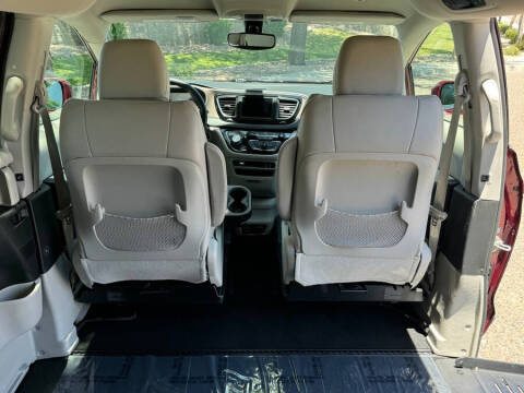 2019 Chrysler Pacifica Touring L