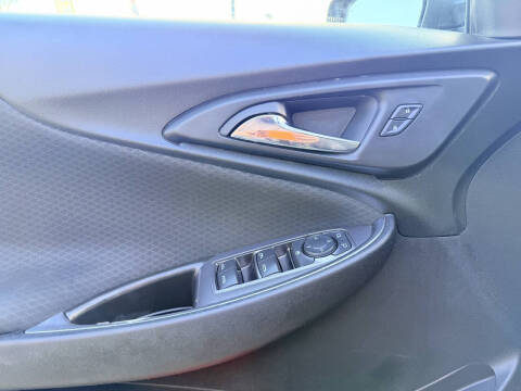 2017 Chevrolet Malibu LT