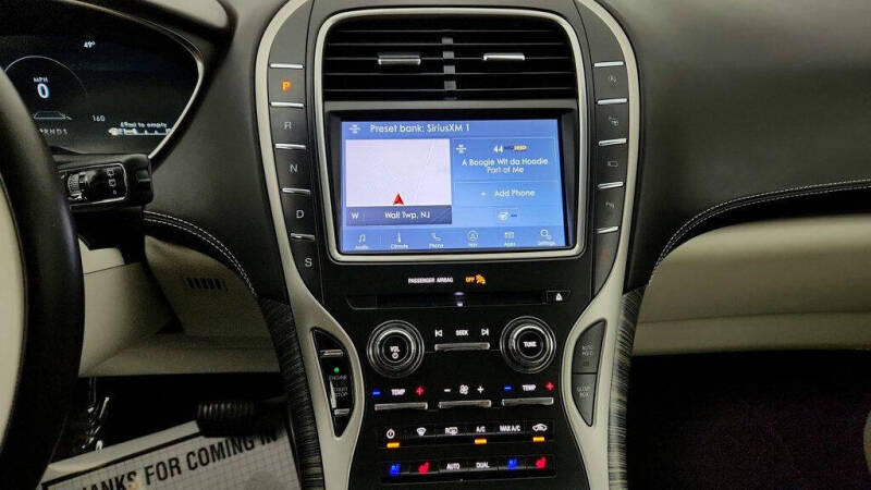 2020 Lincoln Nautilus Black Label