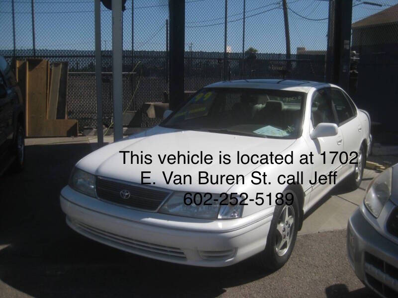 1999 Toyota Avalon XL