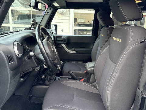 2013 Jeep Wrangler Sahara