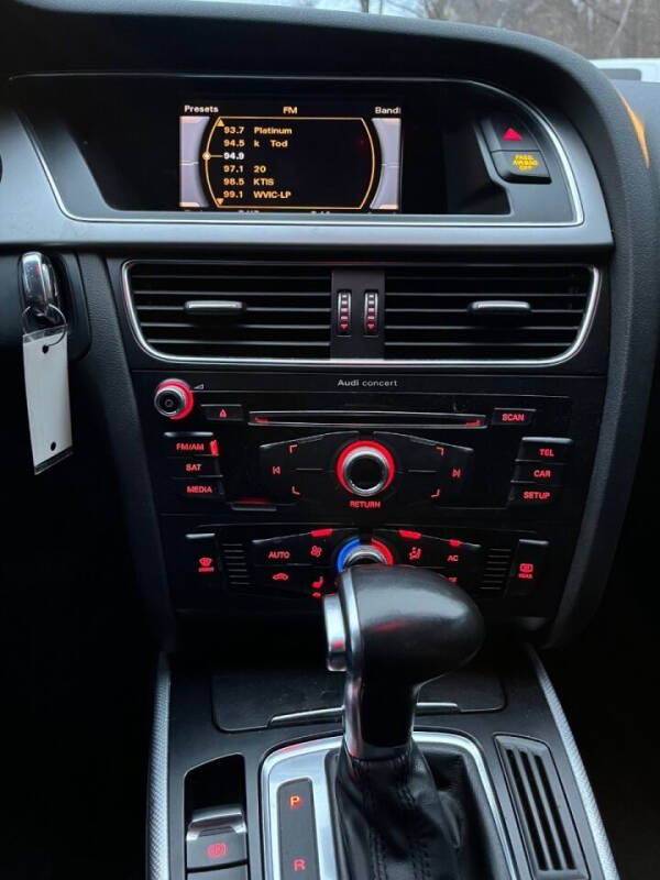 2013 Audi A4 2.0T quattro Premium