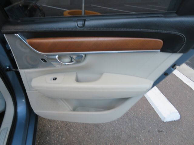 2017 Volvo S90 T6 Inscription