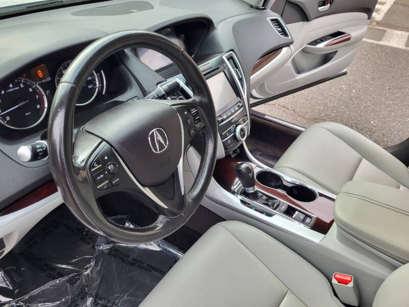 2017 Acura TLX