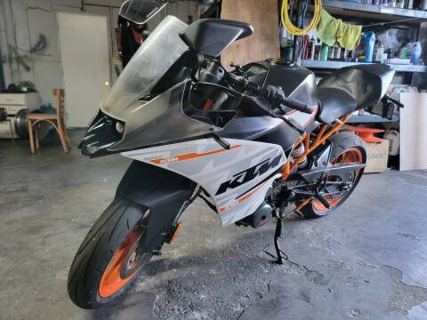 2016 KTM RC 390 for sale at California Auto Deals in Sacramento CA