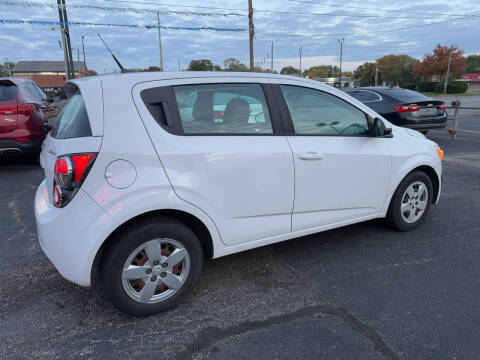 2014 Chevrolet Sonic LS Auto