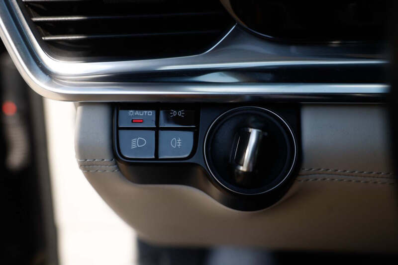 2020 Porsche Panamera