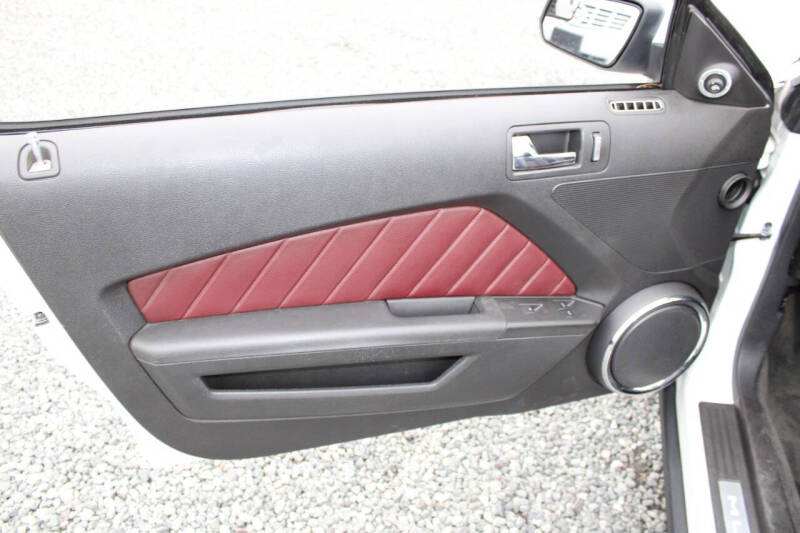 2012 Ford Mustang V6 Premium