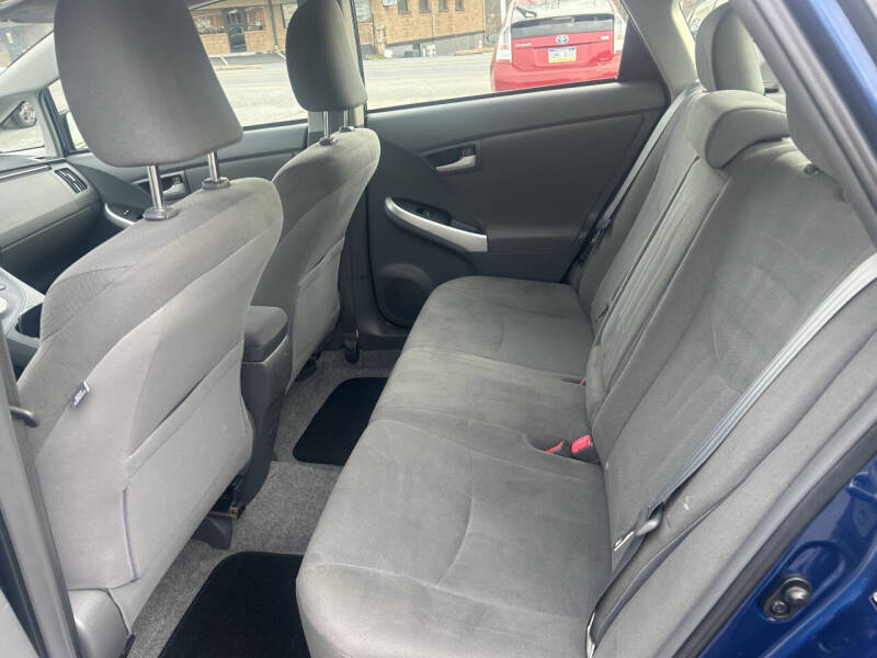 2011 Toyota Prius Two