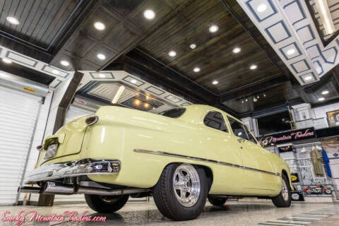 1950 Ford Custom Deluxe