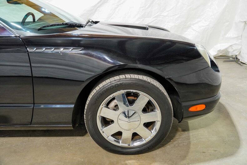 2002 Ford Thunderbird Deluxe