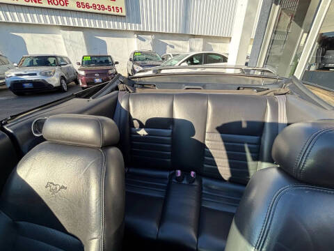 2002 Ford Mustang GT Deluxe