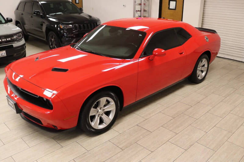 2023 Dodge Challenger SXT