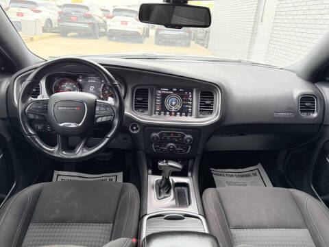 2019 Dodge Charger SXT