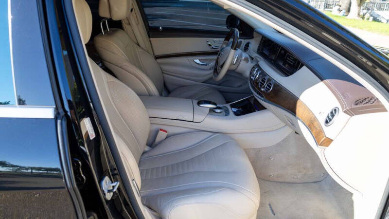 2015 Mercedes-Benz S-Class S 550