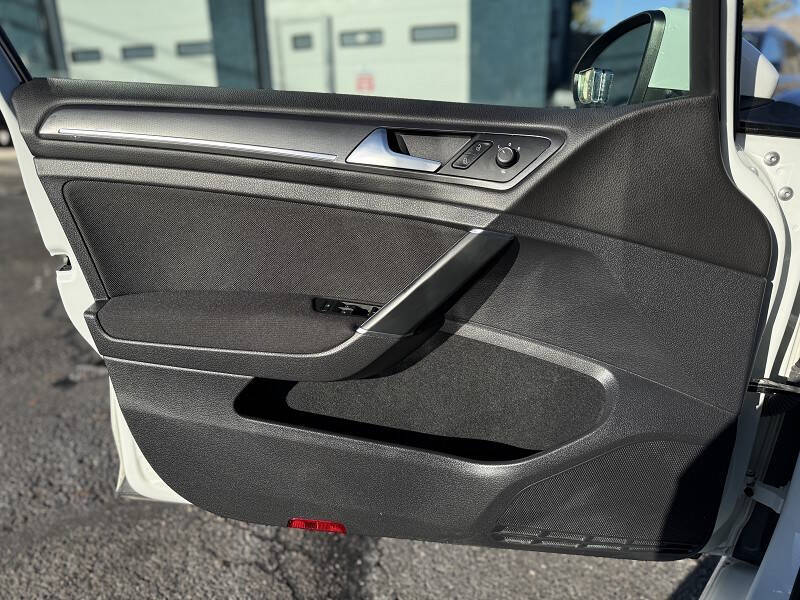 2019 Volkswagen Golf GTI