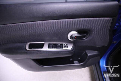 2008 Nissan Versa 1.8 SL