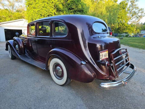 1937 Packard 1508