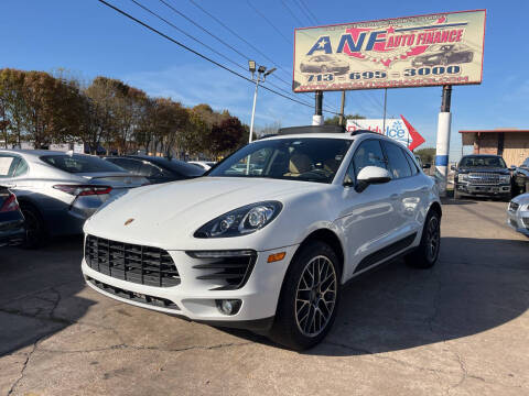 2018 Porsche Macan S