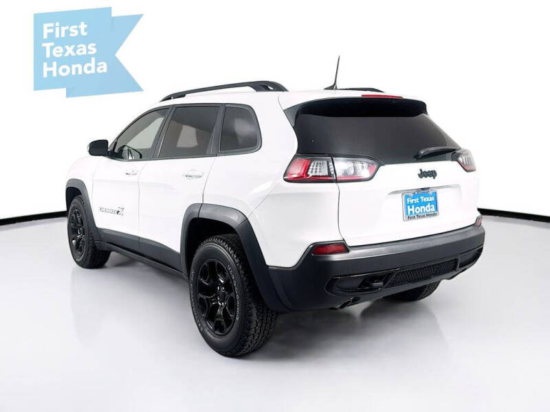 2022 Jeep Cherokee X