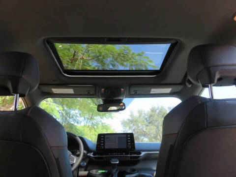 2023 Toyota Sienna XSE 7-Passenger