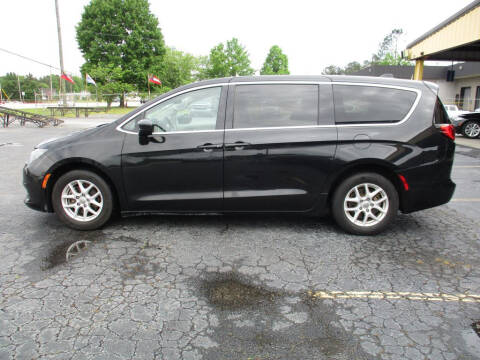 2017 Chrysler Pacifica LX