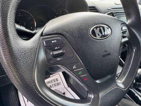 2018 Kia Forte5 LX