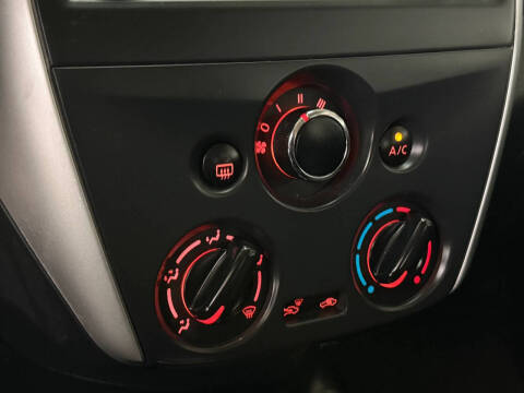 2017 Nissan Versa 1.6 S