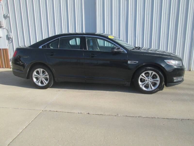 2013 Ford Taurus for sale at Parkway Motors in Osage Beach MO