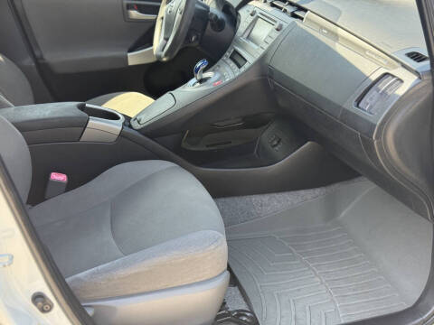 2013 Toyota Prius Plug-in Hybrid